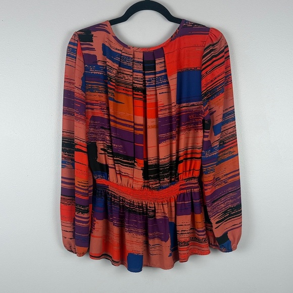 Black Rainn Casual Multicolor Abstract Pleated Front & Back Blouse Size Medium - Picture 9 of 11
